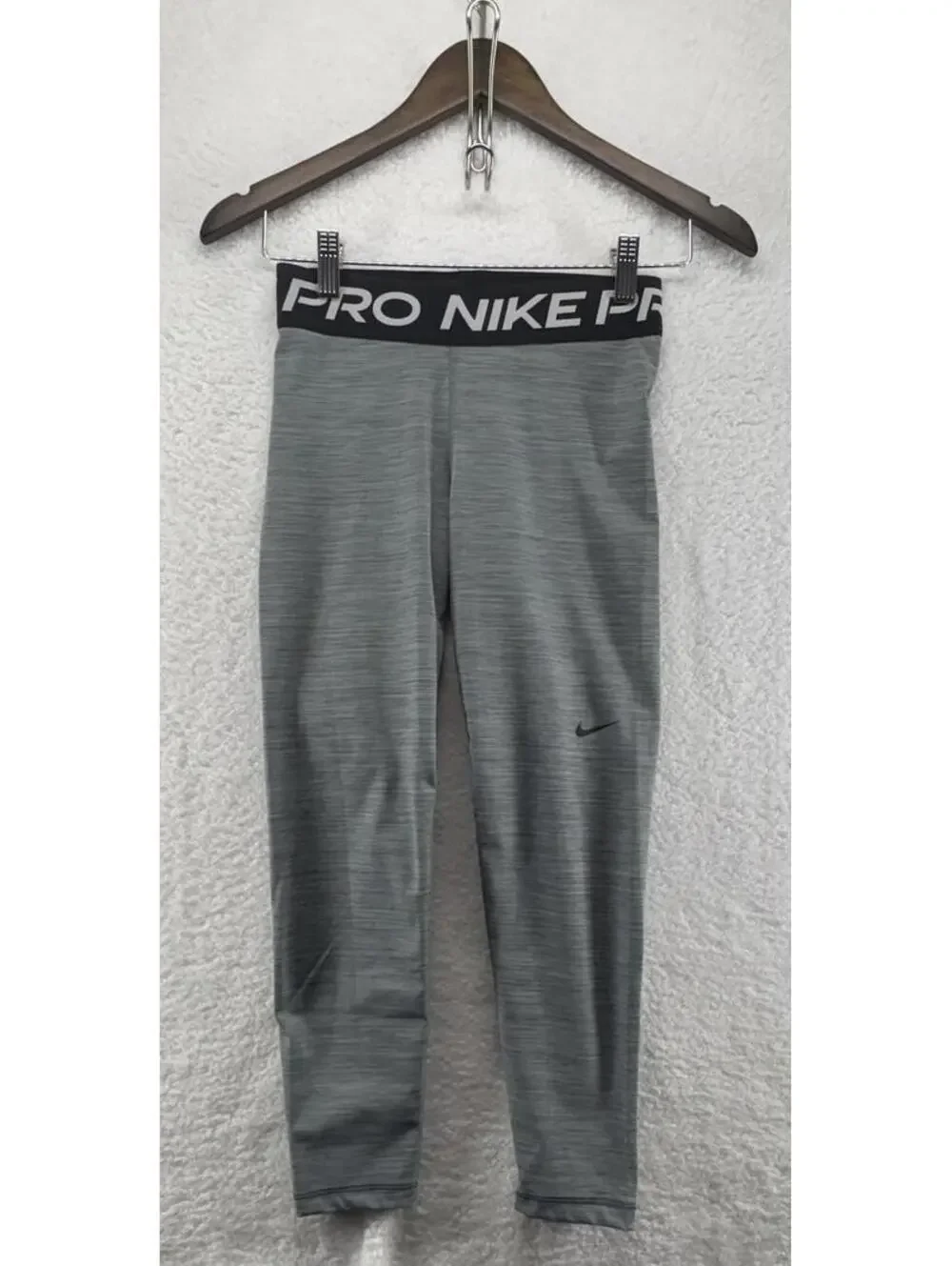 Nike Pro Womens Small Ankle Leggings Mid Rise Crop 7/8 Mesh Panel Gray